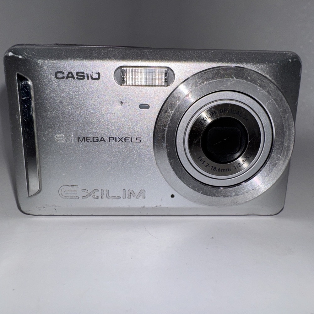Casio Exilim EX-Z9 8.1MP Digital Camera Silver, Compact, Lightweight